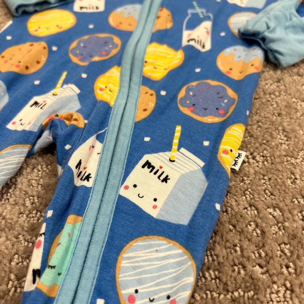 Little Sleepies Blue Milk & Cookies zippy - Picture 3 of 10